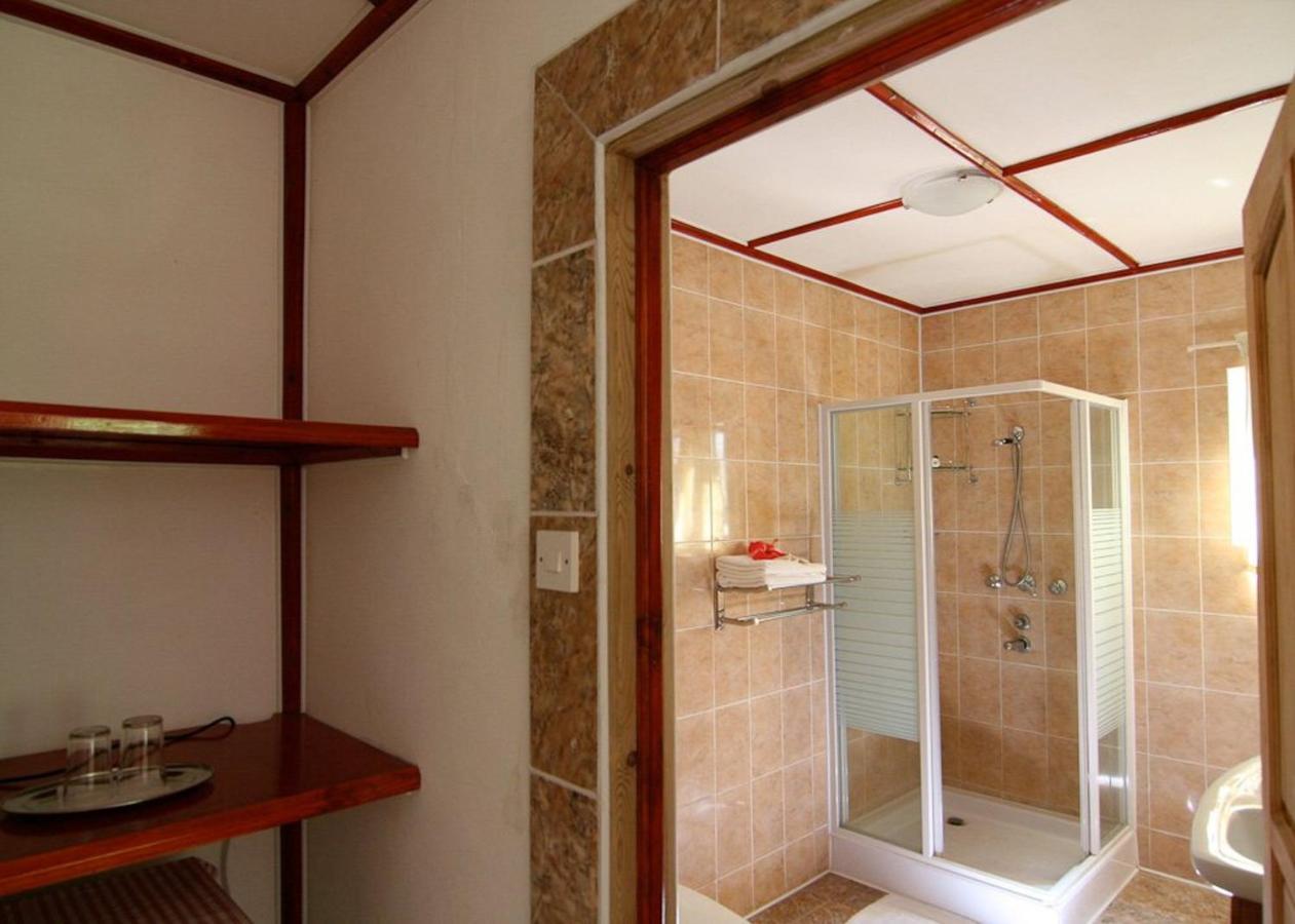 Rising Sun Guesthouse La Digue Værelse billede