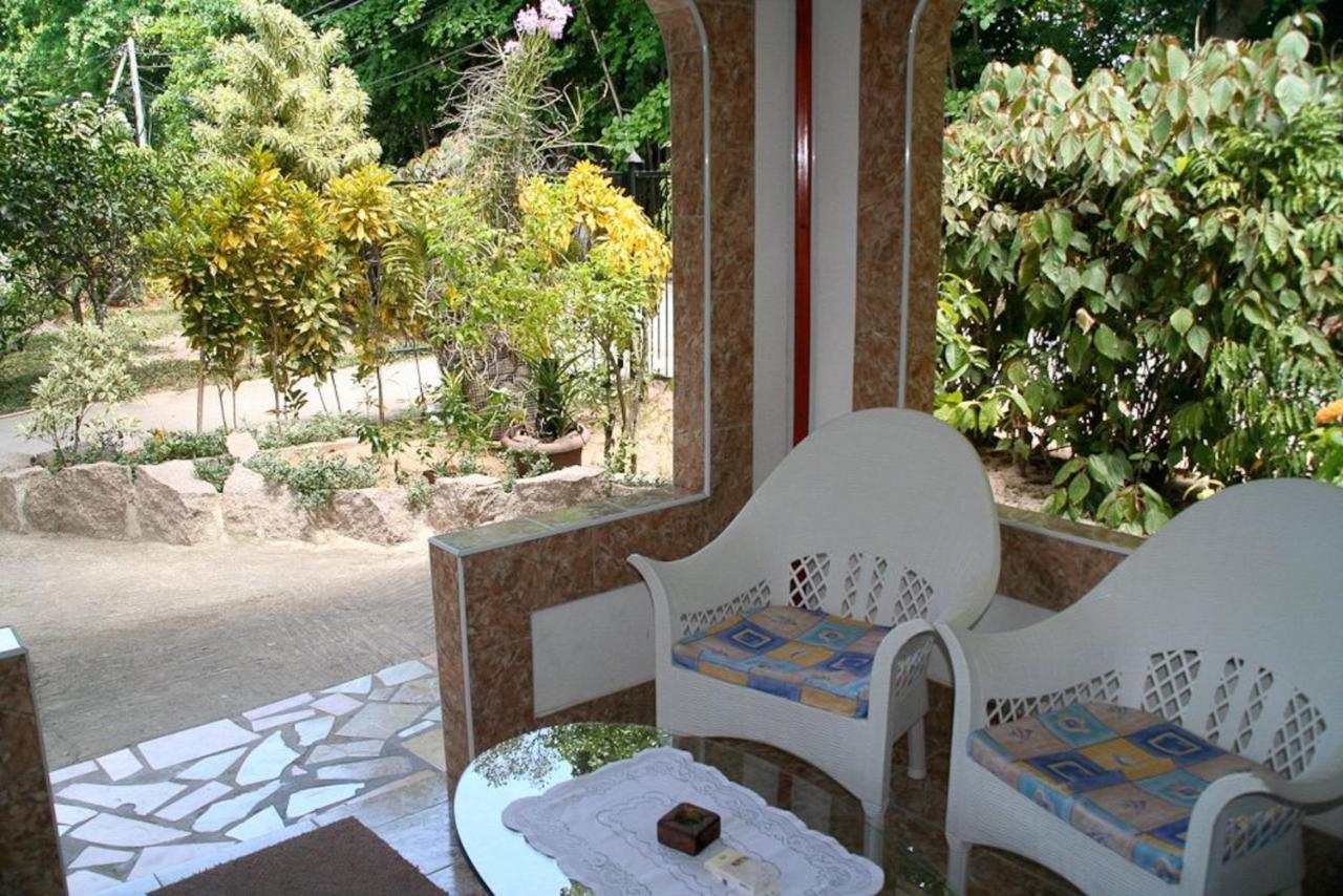 Rising Sun Guesthouse La Digue Eksteriør billede