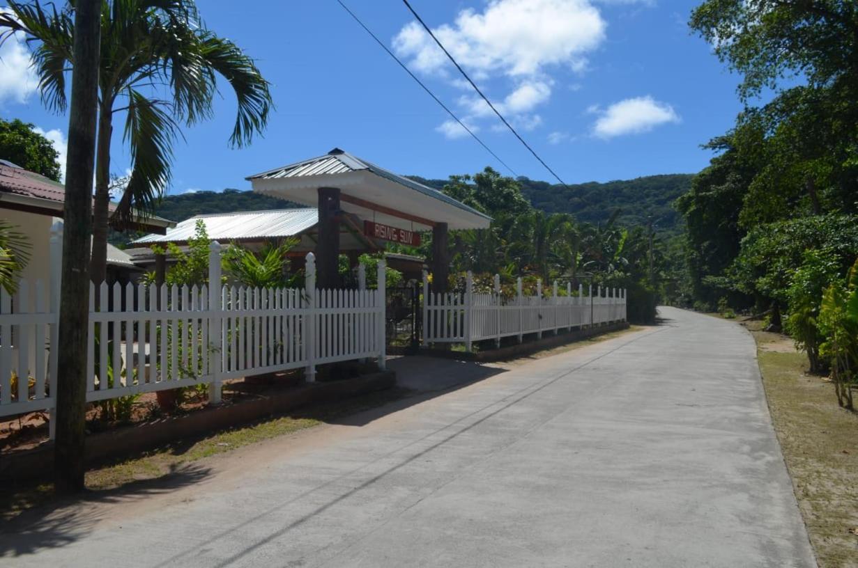 Rising Sun Guesthouse La Digue Eksteriør billede