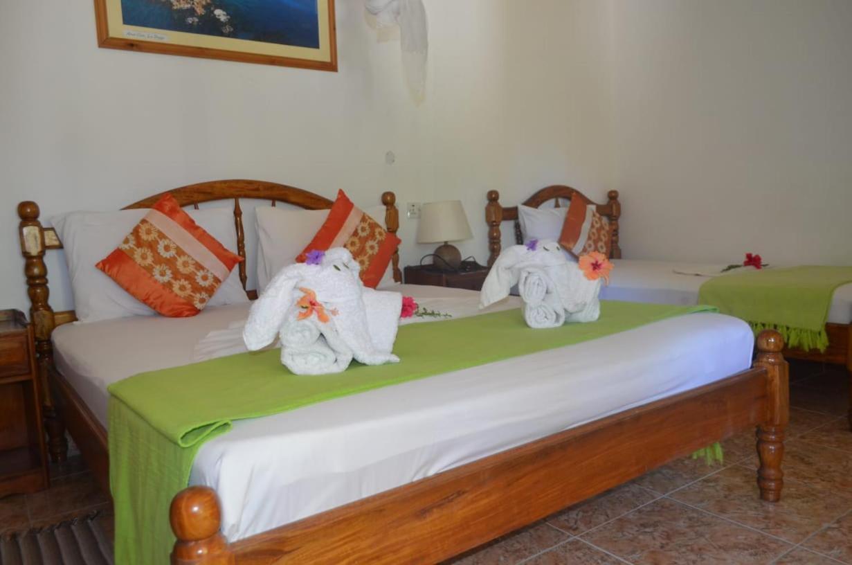 Rising Sun Guesthouse La Digue Eksteriør billede