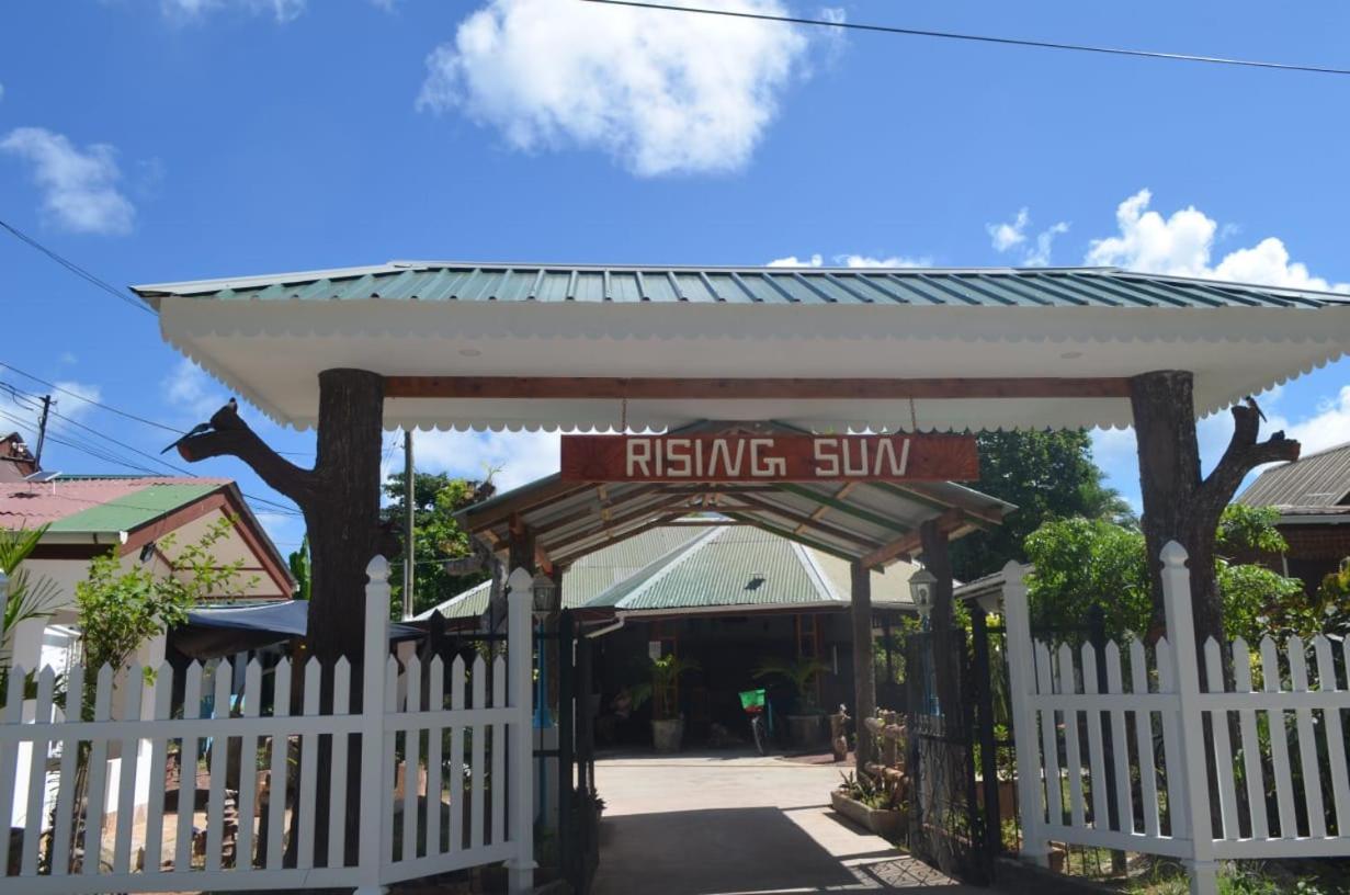 Rising Sun Guesthouse La Digue Eksteriør billede