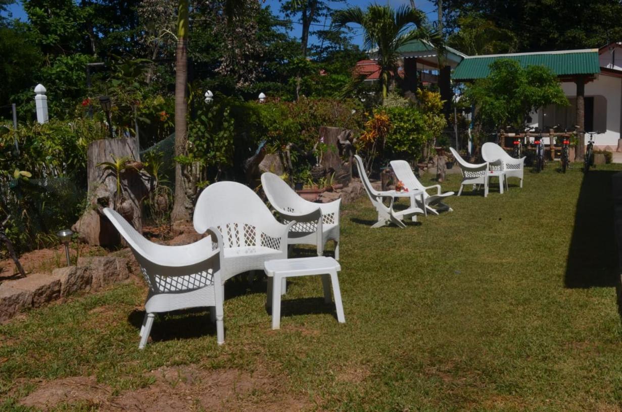 Rising Sun Guesthouse La Digue Eksteriør billede